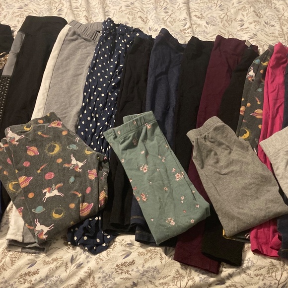 7/8 girls clothes - Picture 5 of 7